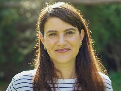 נועה ארנטל — פסיכותרפיסטית